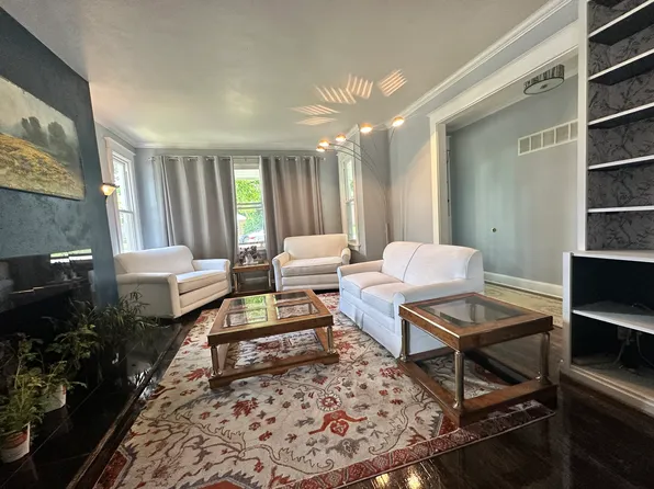 (undisclosed Address), Saint Louis, MO 63114