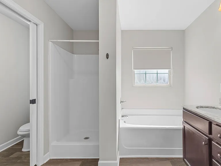 719 Addor Dr — Photo 36