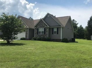 293 Brooks Farm Dr, Rockwell, NC 28138