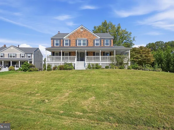 2819 Rifle Ridge Rd, Oakton, VA 22124