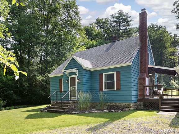 2nd image of 2660 Torringford West Street