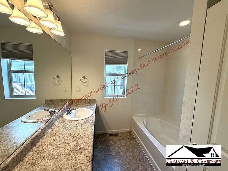 9101 Sentry Dr — Photo 39