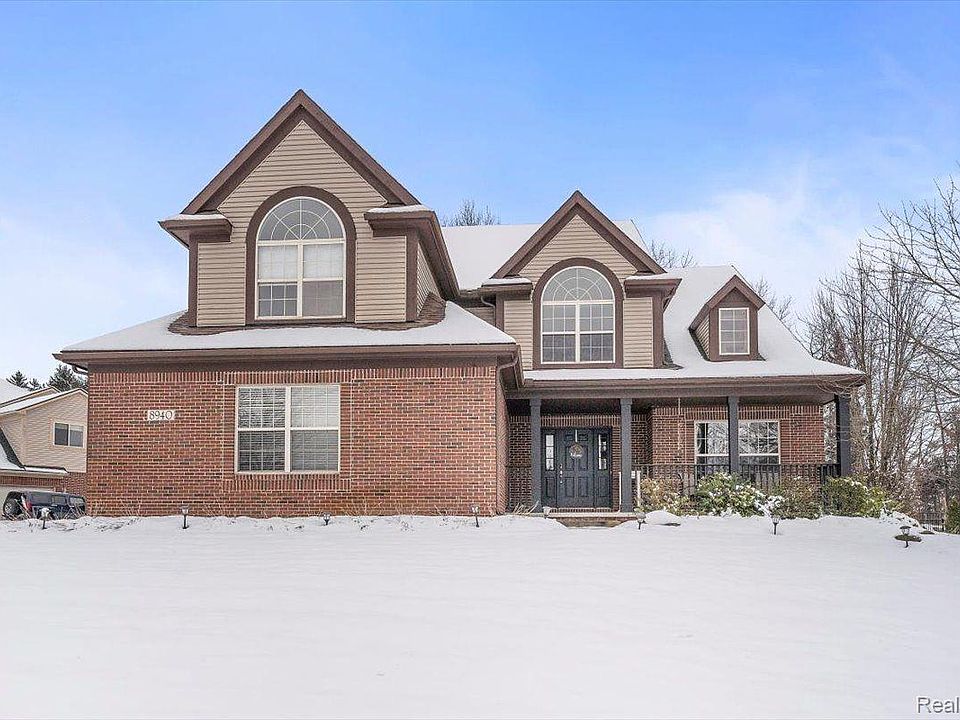 1st image of 8940 Eastway Dr