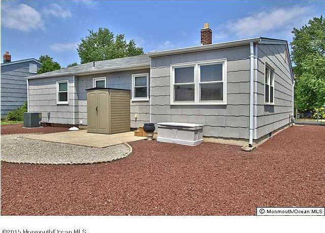 2nd image of 54 Oakfield Rd