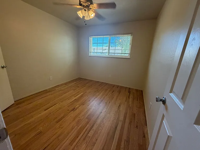 5633 Beech Ave — Photo 22