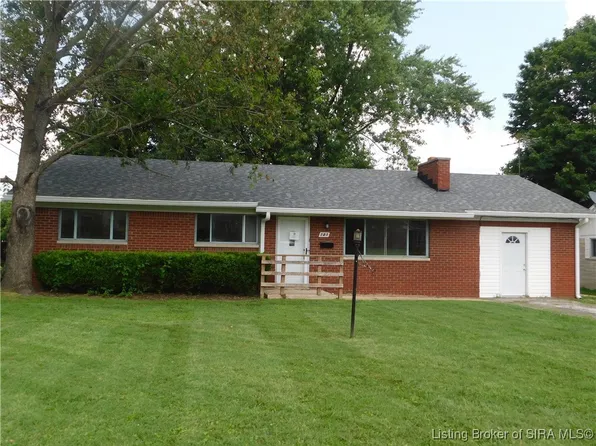 121 Bruce Street, Salem, IN 47167
