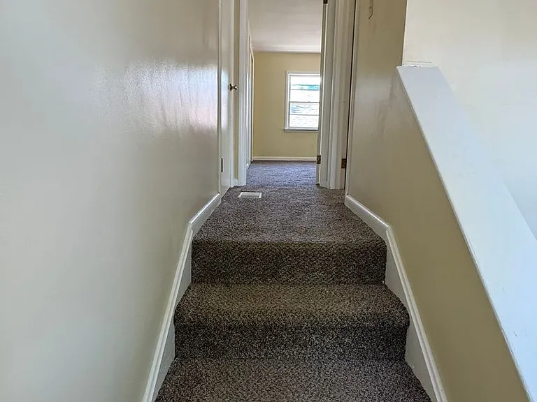 1127 Lodge Ave — Photo 7