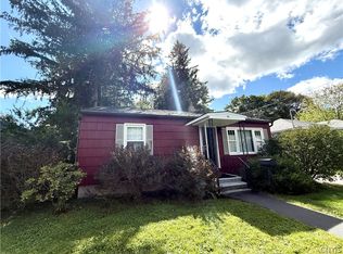 168 Weymouth Rd, Syracuse, NY 13205