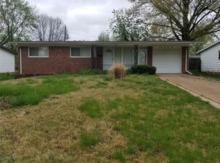 10528 Chickering Dr, Saint Louis, MO 63136