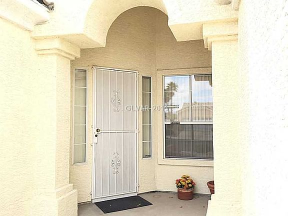 5th image of 8505 Highland View Ave