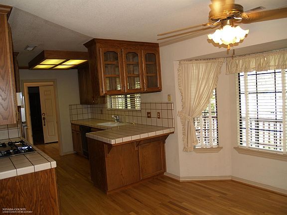 4th image of 13104 Torrey Pines Dr