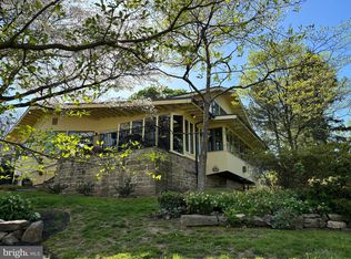 2984 N Sugan Rd, New Hope, PA 18938