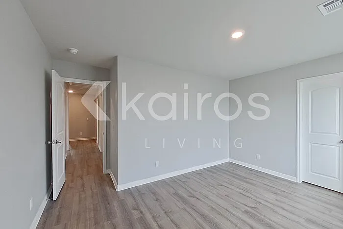 905 NW 4th St — Photo 17