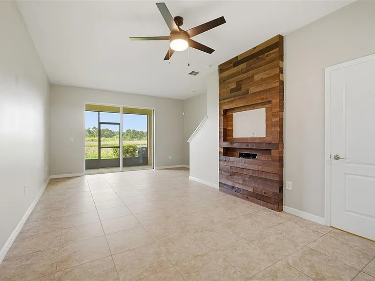 10903 Verawood Dr — Photo 16