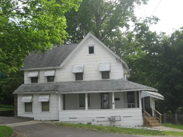 312 Dehart Ave, Endicott, NY 13760