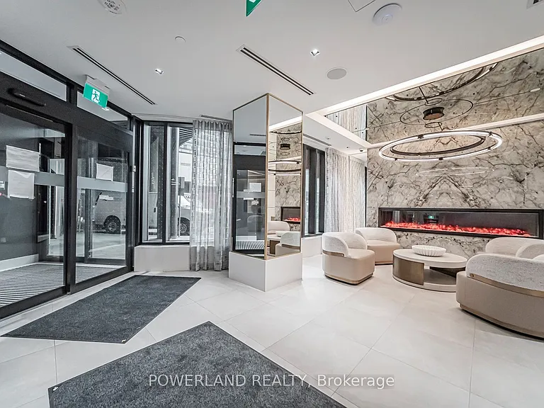 5858 Yonge St #2423 — Photo 5