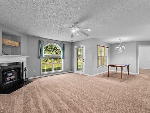 3rd image of 131 James Rd #1-C