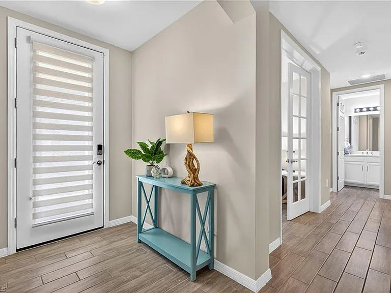14567 Edgewater Cir — Photo 2