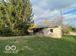 906 E Union St, Eaton, IN 47338