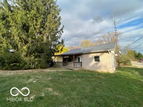 906 E Union St, Eaton, IN 47338