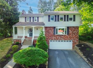1800 Tilton Dr, Pittsburgh, PA 15241