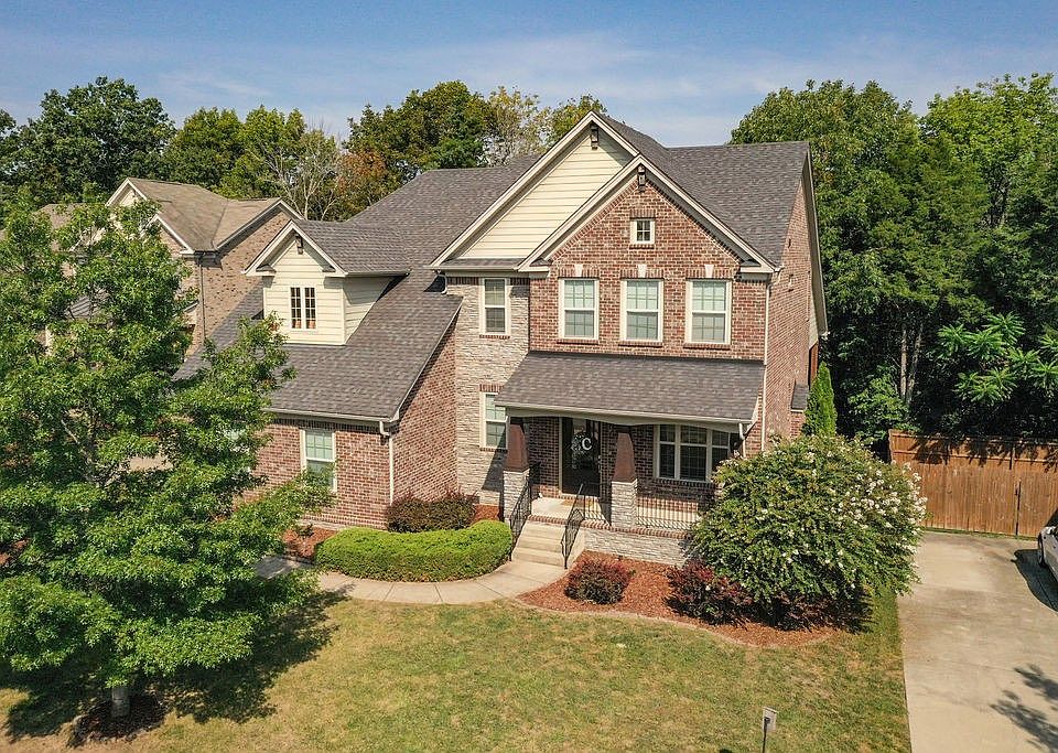 1st image of 536 Fort Lee Ct