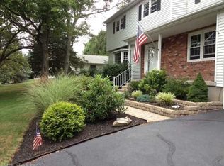 3 Quinley Way, Waterford, CT 06385