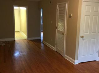 141 Galveston Pl SW APT 4, Washington, DC 20032