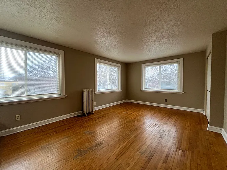 535 Asbury — Photo 30