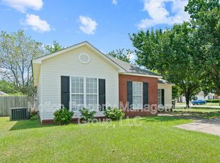 202 Norman Ln, Warner Robins, GA 31093
