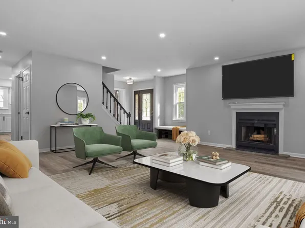 548 Susan Dr, King Of Prussia, PA 19406