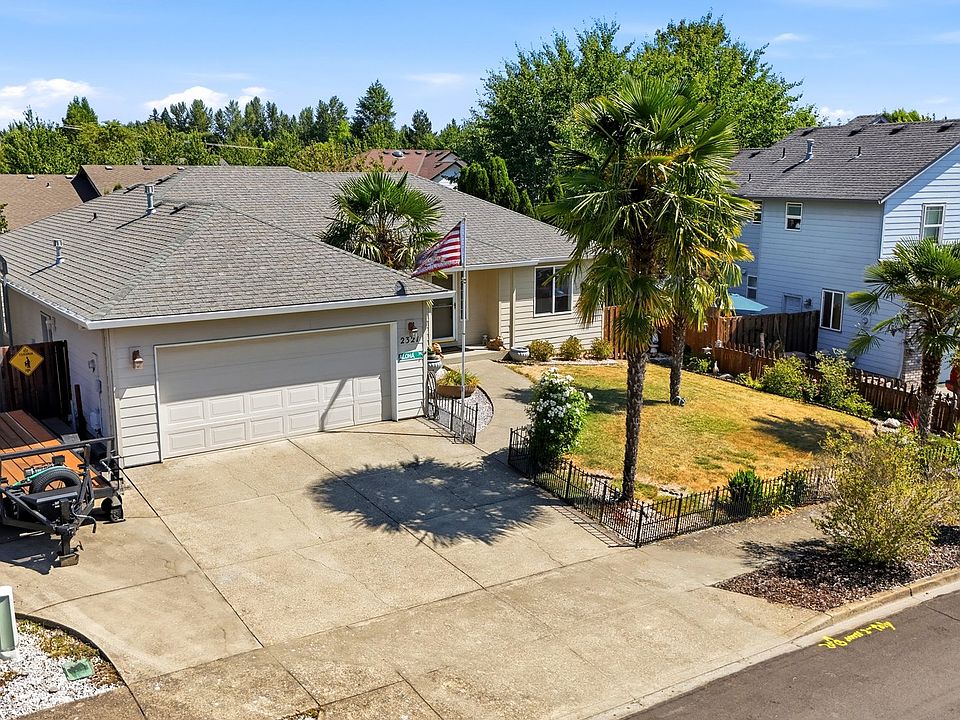 1st image of 2321 SW Barbara St