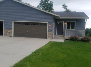 925 Emerald Ct, Rice Lake, WI 54868