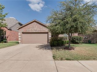 1433 Elkford Ln, Justin, TX 76247