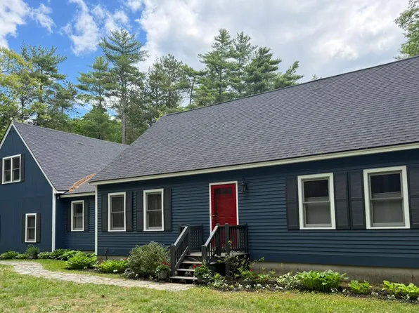 6 Percy Drive, Wolfeboro, NH 03894-4831