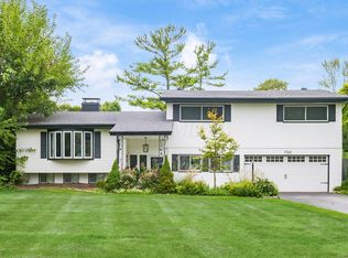 1720 Riverhill Rd, Columbus, OH 43221