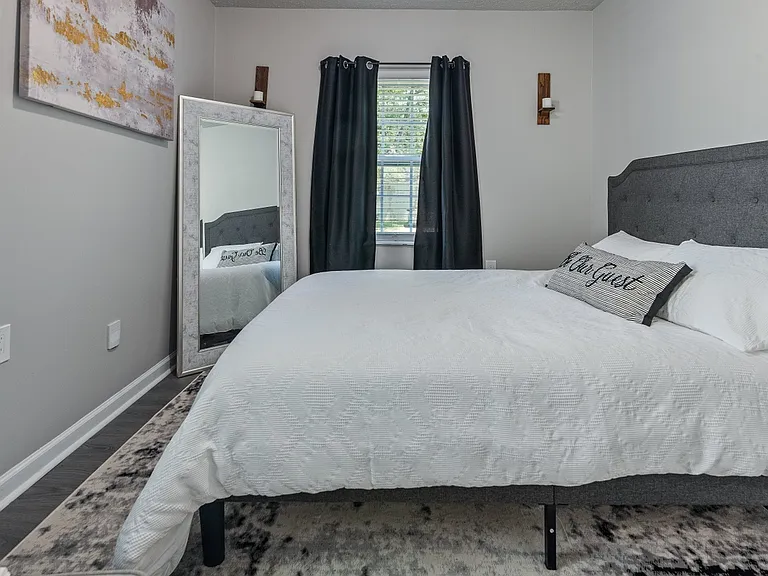 151 Lawton St SW — Photo 25