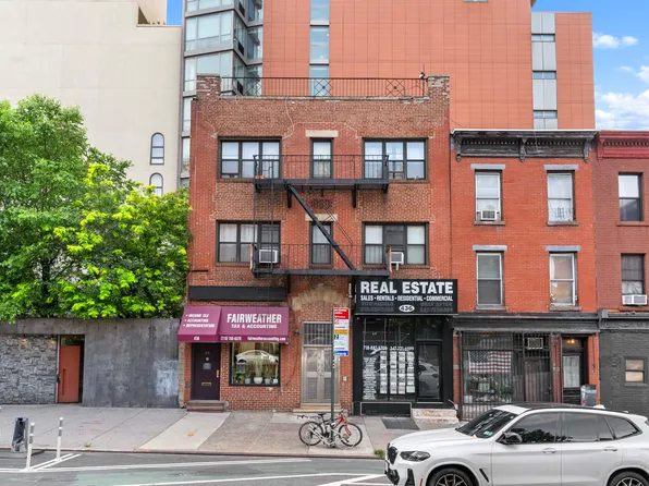 436 Fourth Avenue image 2 of 8