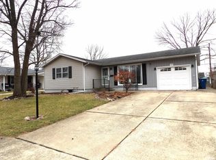 305 Kenyon Dr, Springfield, IL 62704