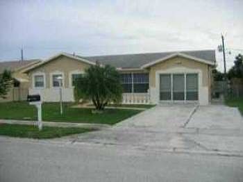 2nd image of 9336 SW 1st Pl