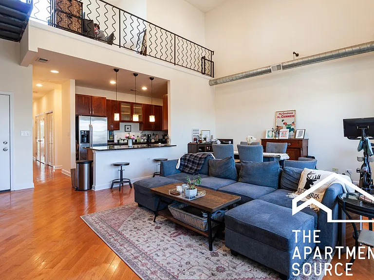 2029 W Division St #PENTHOUSE — Photo 4
