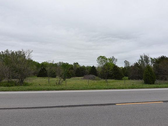 5th image of 2985 Highway 166