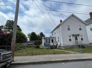 465 Peckham St, Fall River, MA 02721