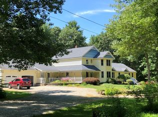 31 Bay Path Rd, Charlton, MA 01507