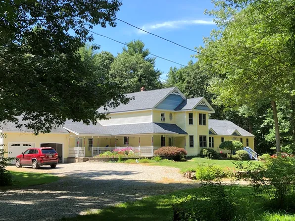 31 Bay Path Rd, Charlton, MA 01507