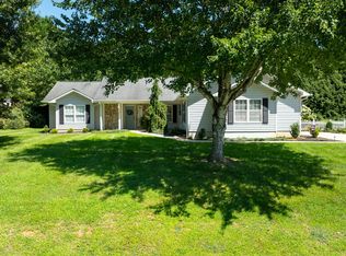 403 W Coventry Dr, Franklin, NC 28734