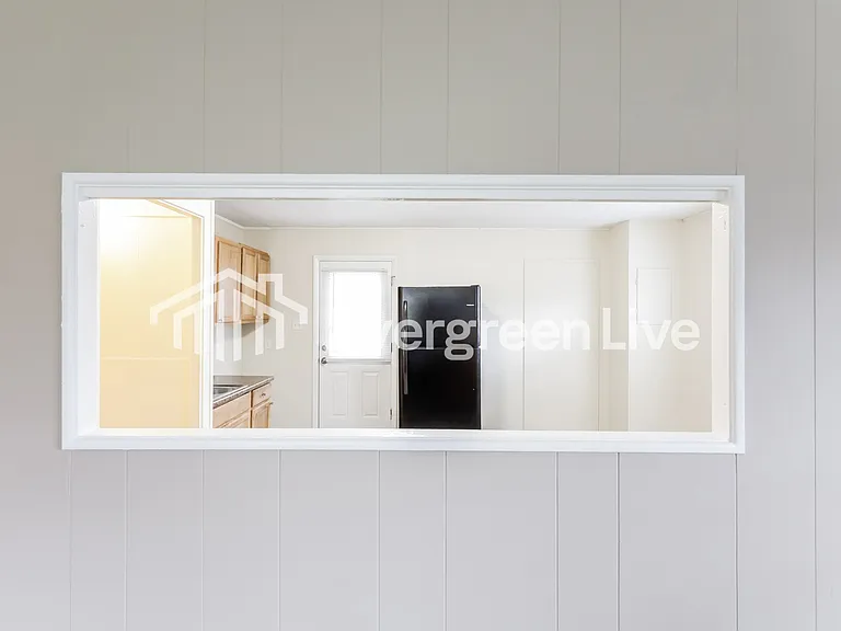 8892 Neptune Dr — Photo 7