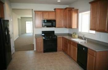 4th image of 3331 Halter Dr