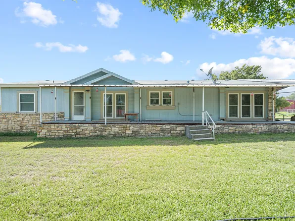 1109 Comanche St #343-25, Dublin, TX 76446