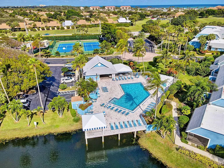 1106 Ocean Dunes Cir — Photo 39